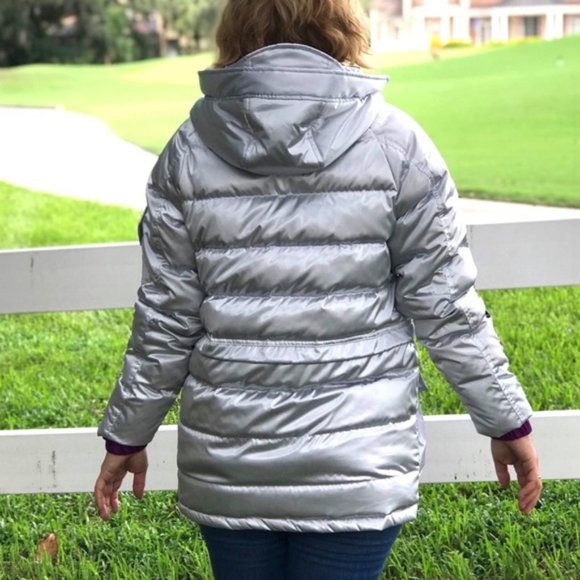 💖MEGA SALE💖🔥 Iridescent Sideline Down Jacket Silver  S XS 10006987-A01 - Picture 3 of 8